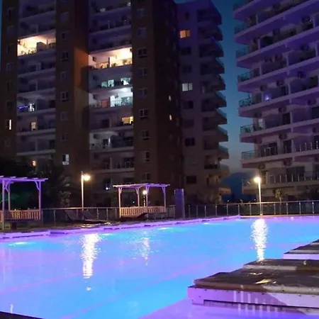 Apartahotel Caesar Trikomo